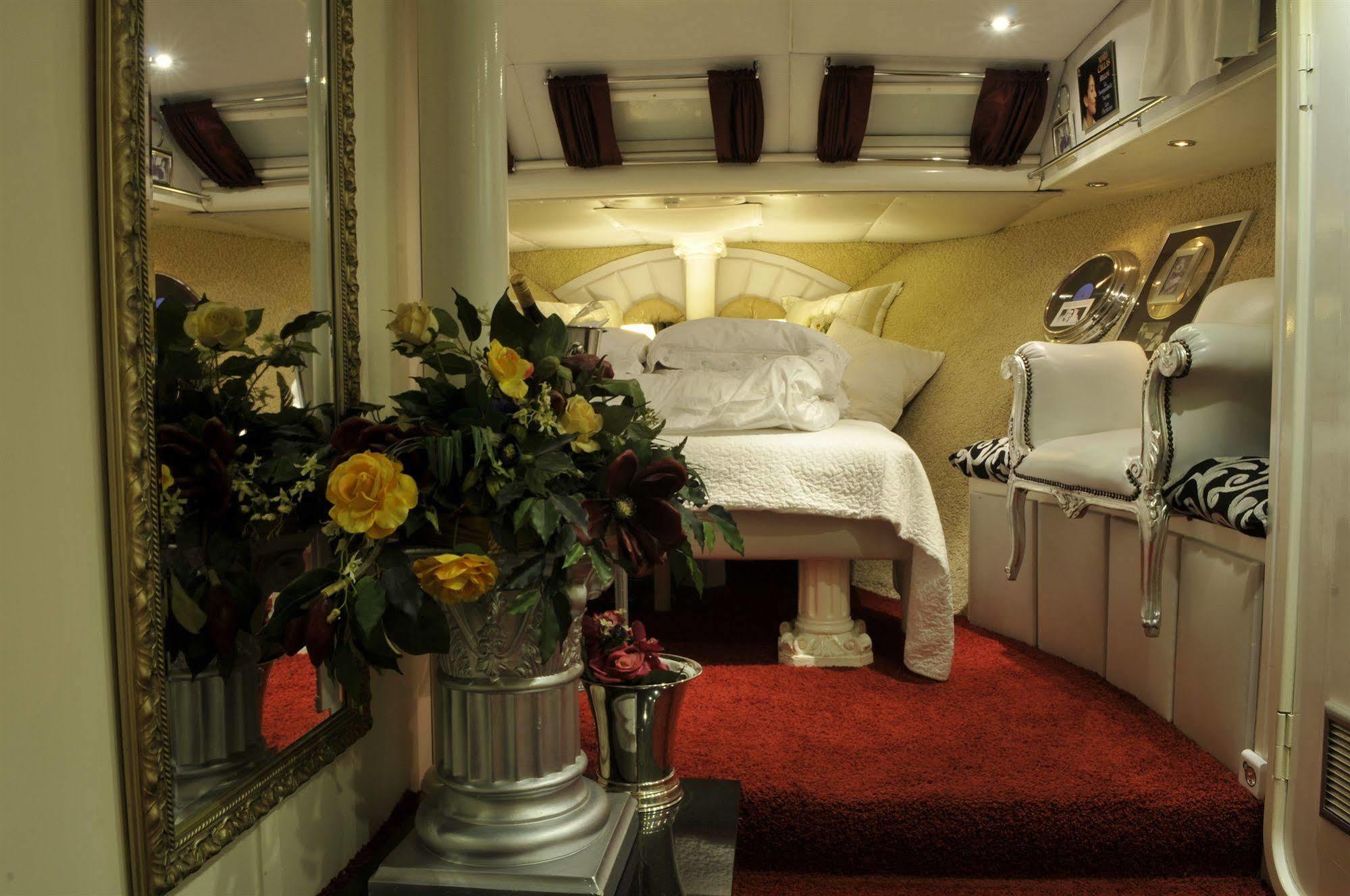 Maria Callas Yachthotel ロッテルダム エクステリア 写真